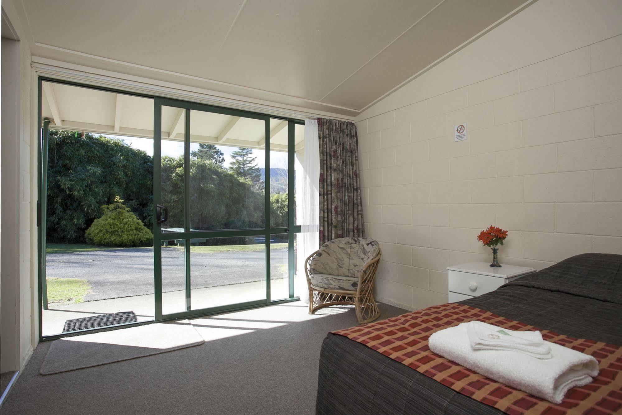 Opal Hot Springs & Holiday Park Okauia Luaran gambar