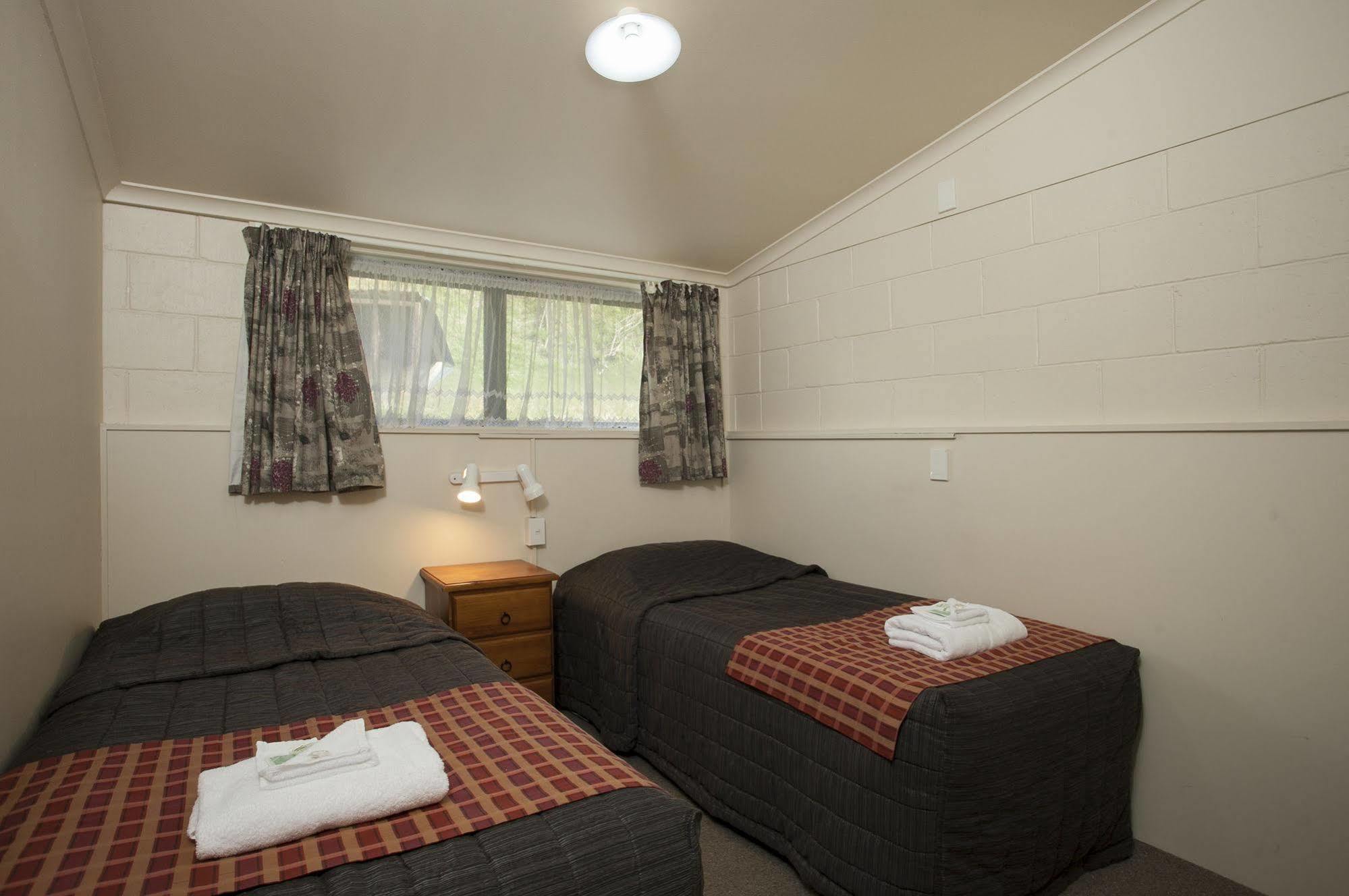 Opal Hot Springs & Holiday Park Okauia Luaran gambar